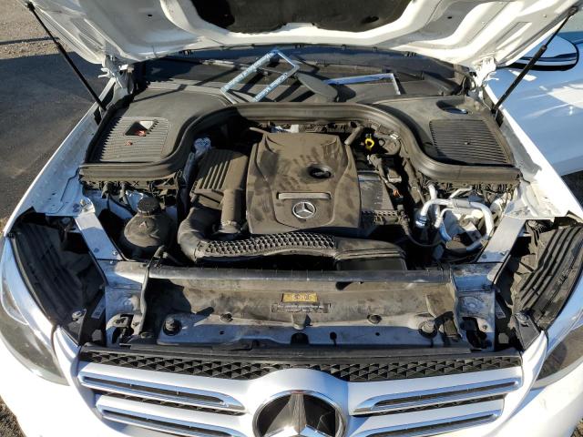 MERCEDES-BENZ GLC 300 2019