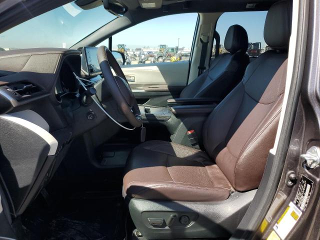 TOYOTA SIENNA LIMITED 2023