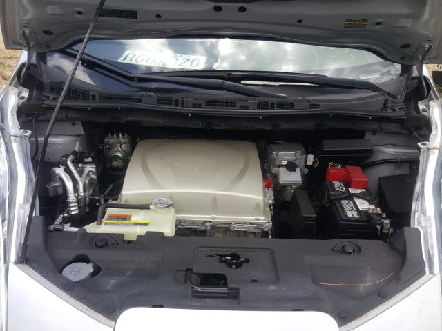 NISSAN LEAF S 2017