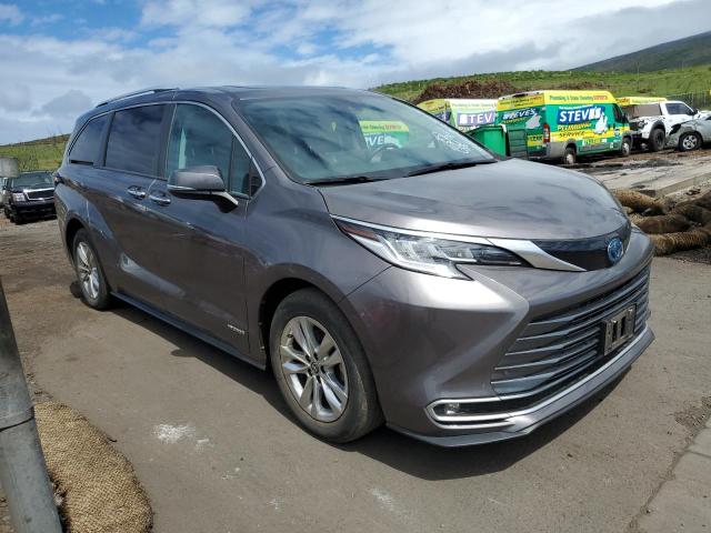 TOYOTA SIENNA LIMITED 2021