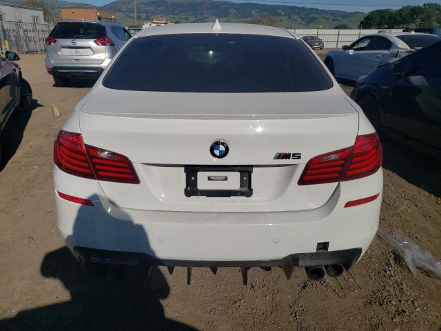 BMW M5 2015