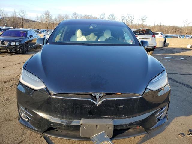 TESLA MODEL X 2020