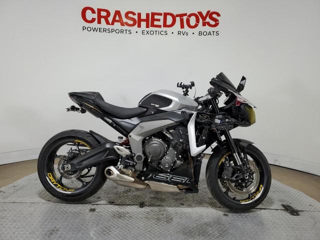 TRIUMPH DAYTONA 660 2025