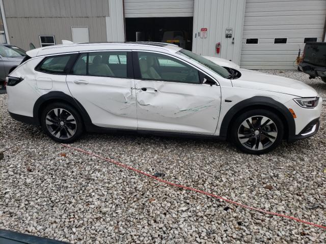 BUICK REGAL TOURX ESSENCE 2018