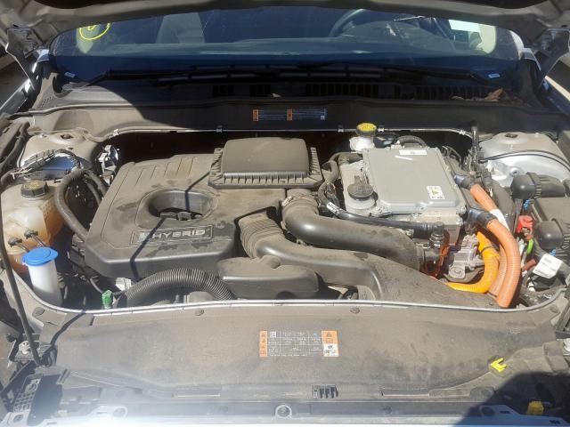 FORD FUSION SE HYBRID 2017