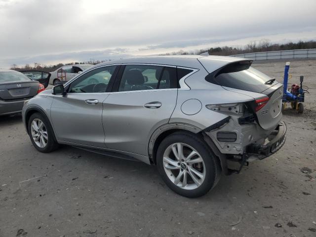 INFINITI QX30 BASE 2017