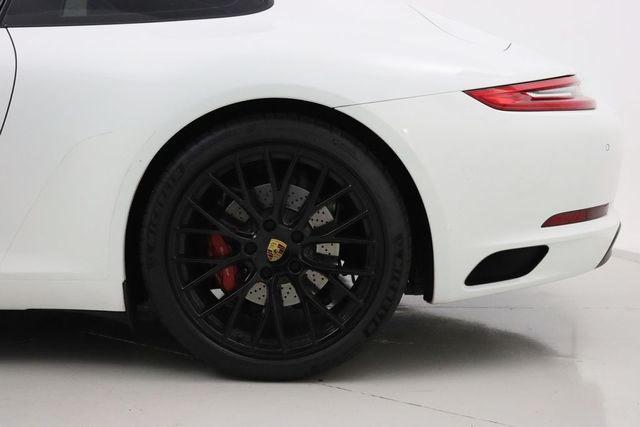 PORSCHE 911 CARRERA S 2017