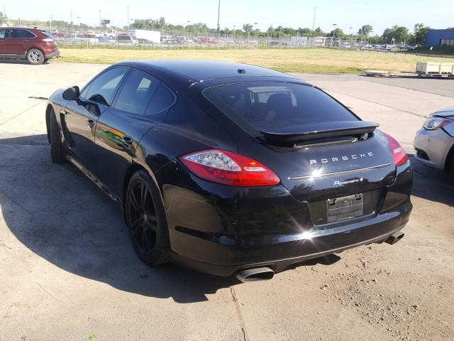 PORSCHE PANAMERA 2 2012