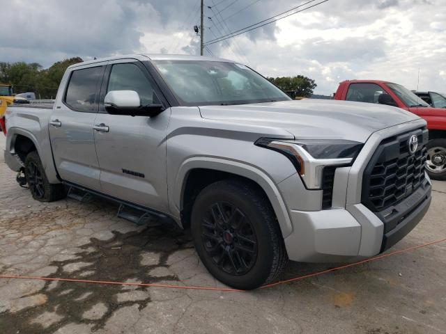 TOYOTA TUNDRA CREWMAX SR5 2023