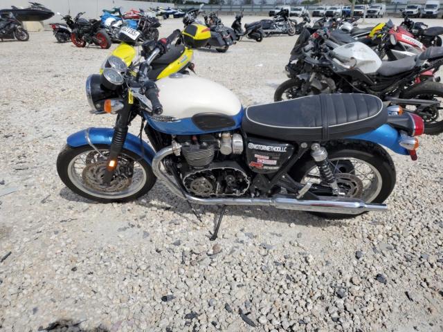 TRIUMPH BONNEVILLE T120 2023