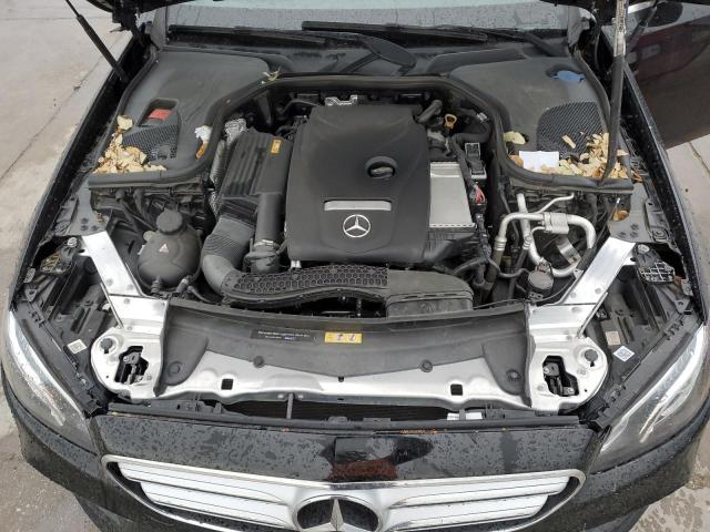 MERCEDES-BENZ E 300 2017