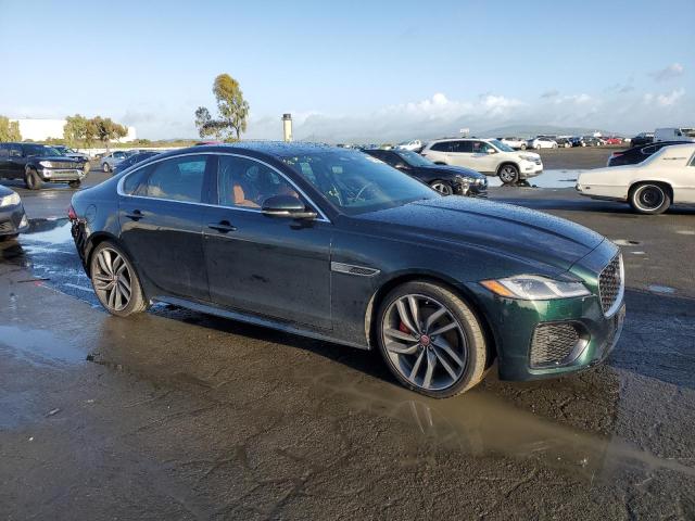 JAGUAR XF R-DYNAMIC SE 2022