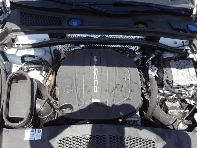PORSCHE MACAN 2020