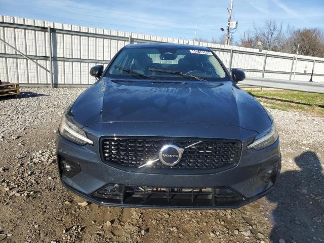 VOLVO S60 CORE 2024