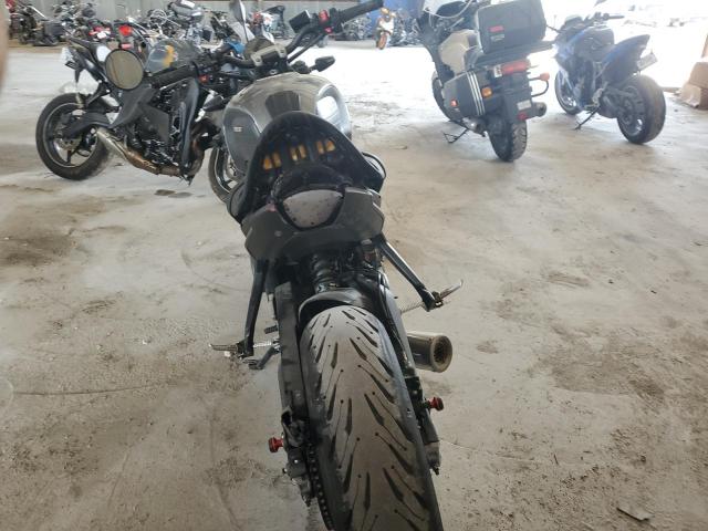 TRIUMPH TRIDENT 660 2022