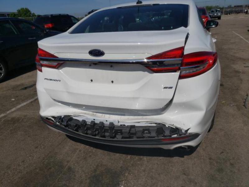 FORD FUSION SE 2018