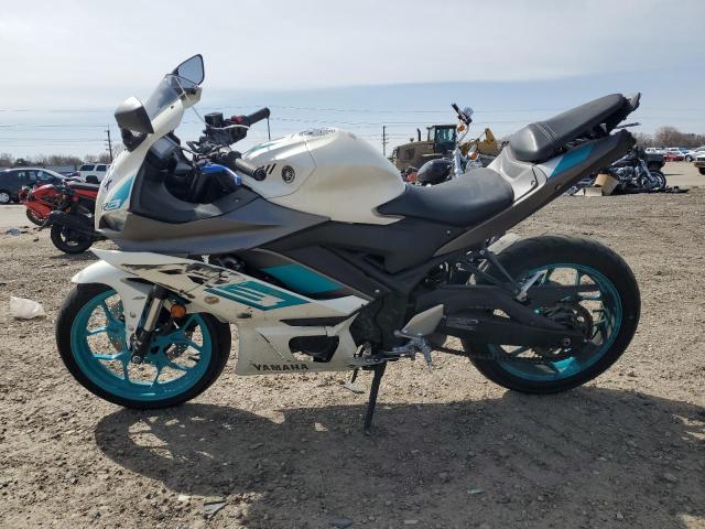 YAMAHA YZFR3 A 2023