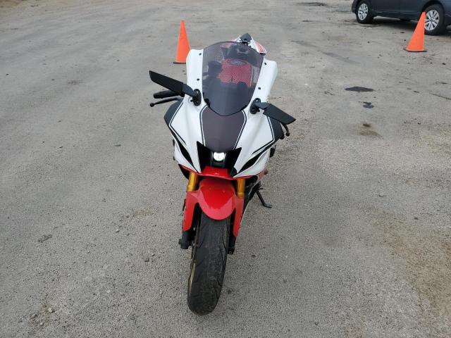 YAMAHA YZFR7 2022