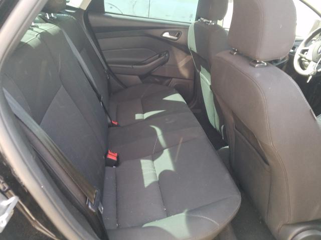 FORD FOCUS SE 2016