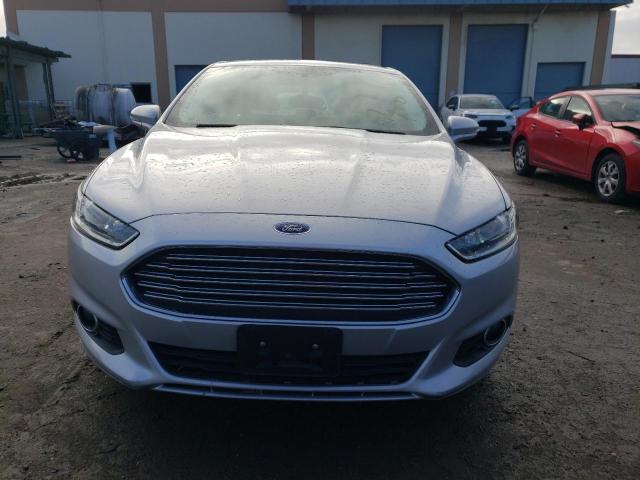 FORD FUSION SE HYBRID 2016