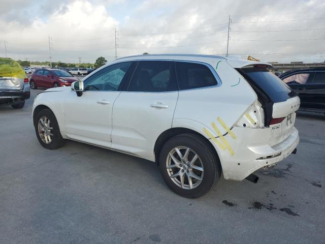 VOLVO XC60 T5 MOMENTUM 2018
