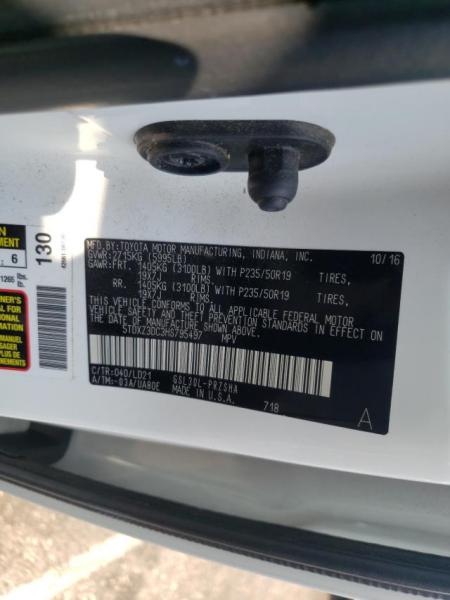 2017 TOYOTA SIENNA SE