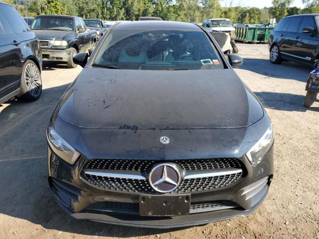 MERCEDES-BENZ A 220 4MATIC 2019