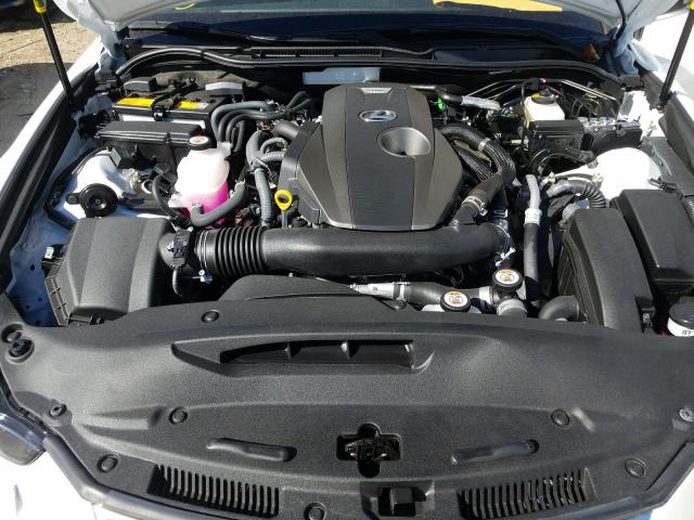 LEXUS IS 300 2019
