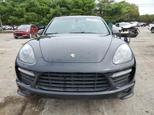 PORSCHE CAYENNE GTS 2013