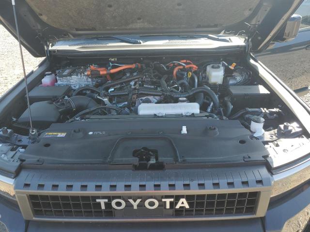TOYOTA LAND CRUISER BASE 2024