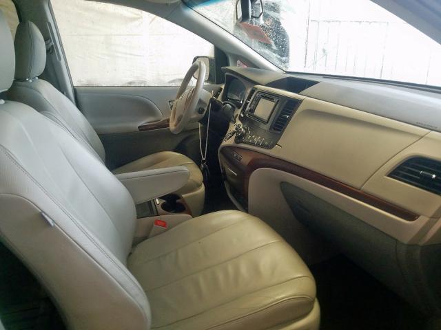 TOYOTA SIENNA XLE 2014