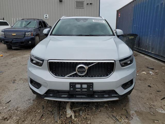VOLVO XC40 T5 MOMENTUM 2019