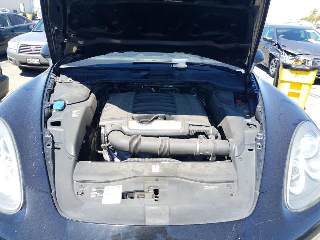 PORSCHE CAYENNE 2011