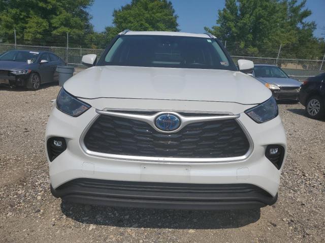 TOYOTA HIGHLANDER HYBRID XLE 2022