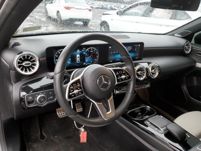 MERCEDES-BENZ A 220 4MATIC 2021