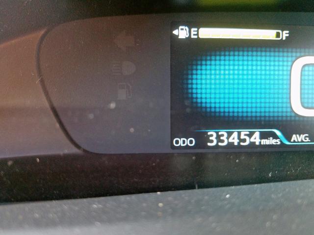 TOYOTA PRIUS 2017