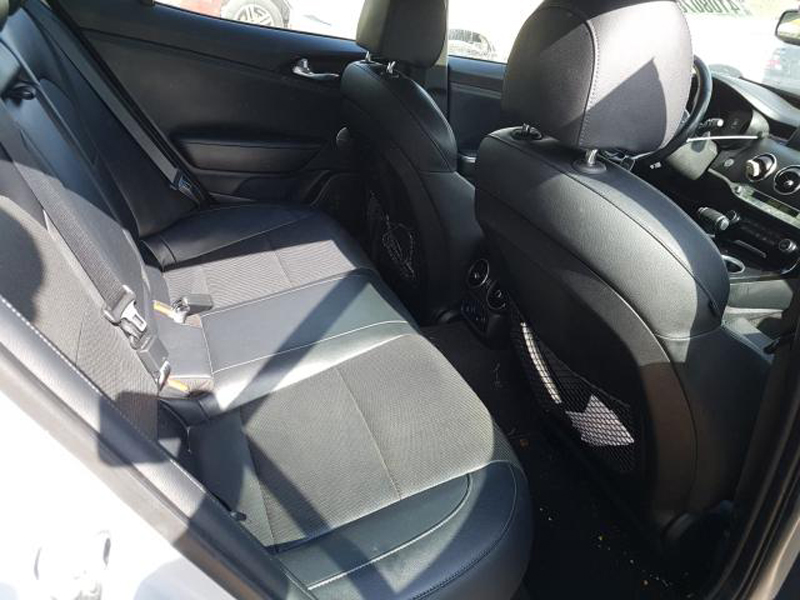 KIA STINGER PREMIUM 2017