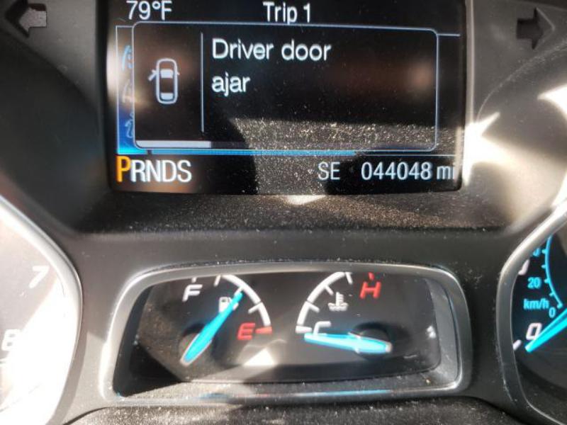 FORD ESCAPE SE 2015