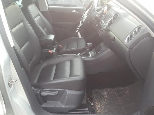 VOLKSWAGEN TIGUAN S 2015