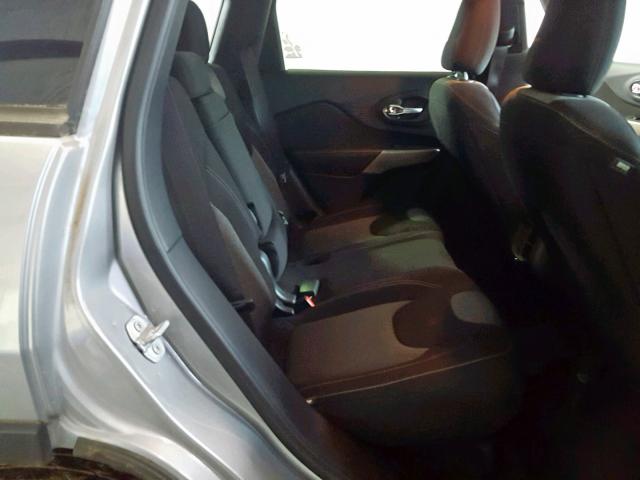 JEEP CHEROKEE SPORT 2017