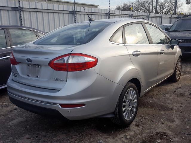 FORD FIESTA TITANIUM 2016