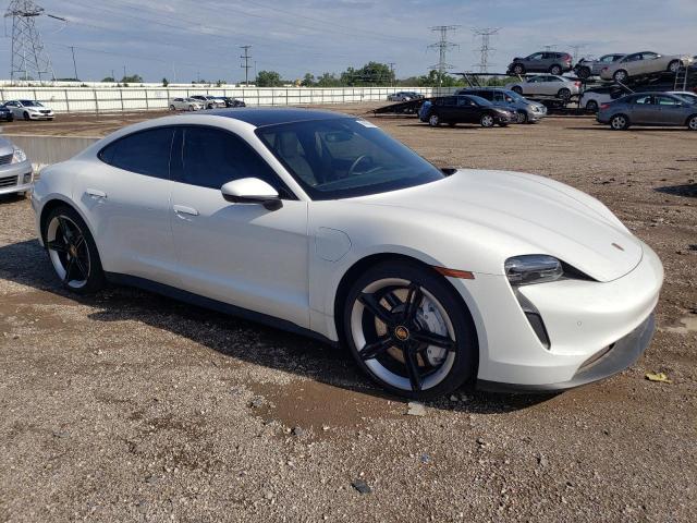 PORSCHE TAYCAN 2022