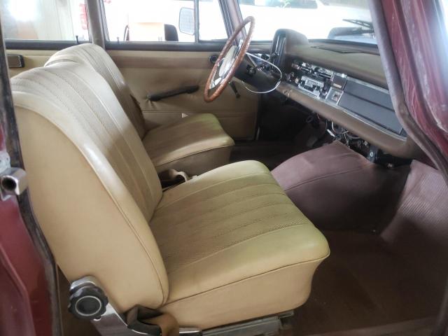 1967 MERCEDES-BENZ 200D