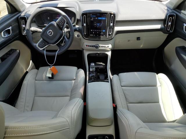 VOLVO XC40 PLUS 2023