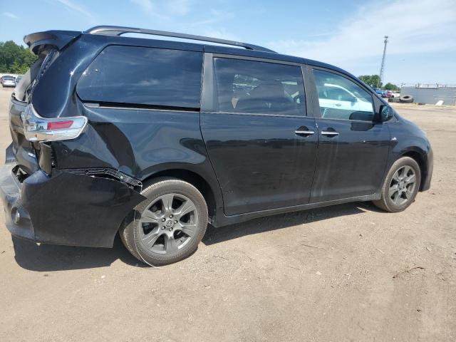 TOYOTA SIENNA SE 2020