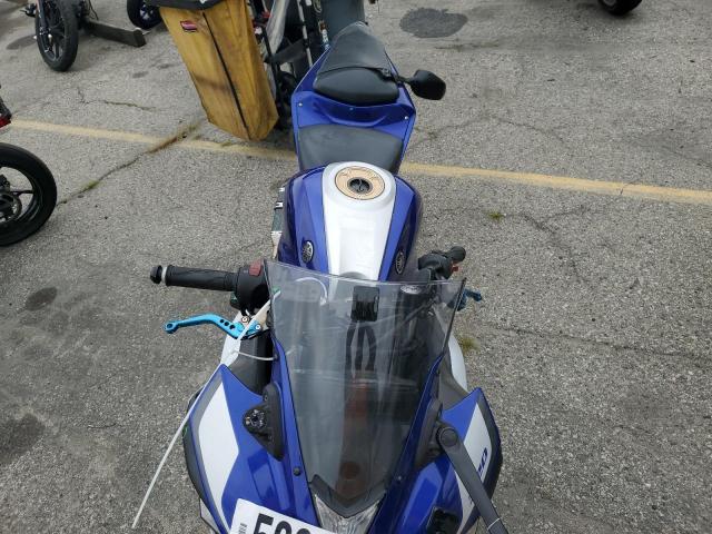 YAMAHA YZFR3 2015