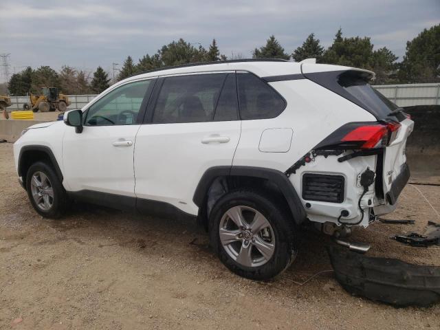 TOYOTA RAV4 XLE 2024