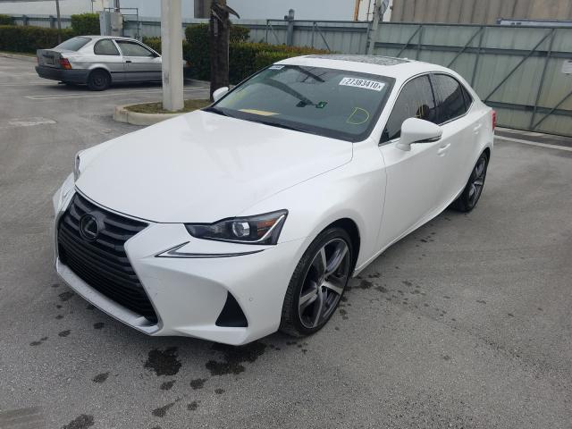 LEXUS IS 300 2019