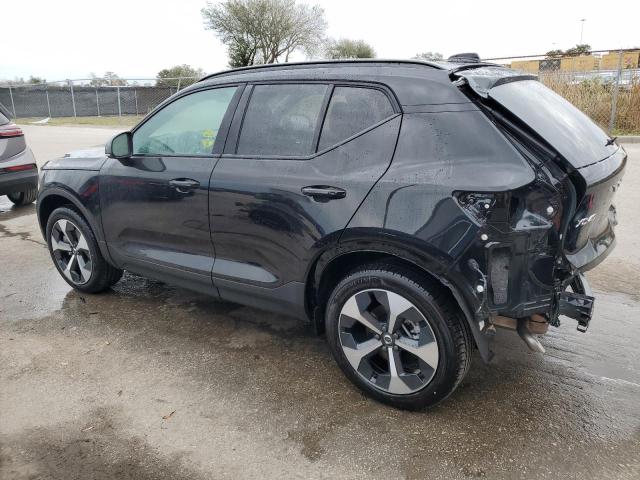 VOLVO XC40 CORE 2024