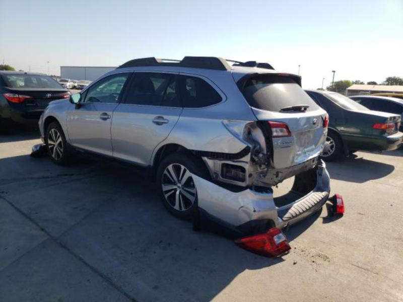 SUBARU OUTBACK 3.6R LIMITED 2019